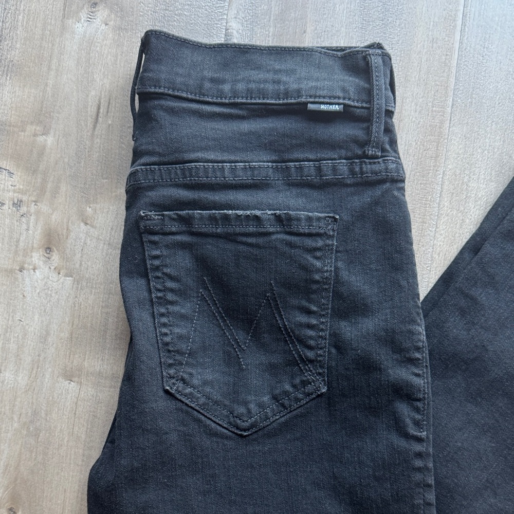 MOTHER The Insider Crop Jeans - Size 28 - Picture 3 of 8